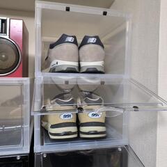 開閉式スニーカー用ボックスの画像