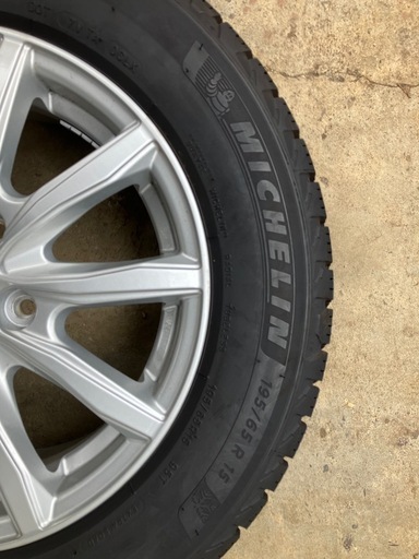 アルミホイール付スタッドレスタイヤ195/65R/15