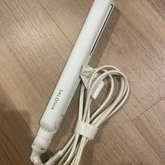 サロニアアイロン　ホワイト