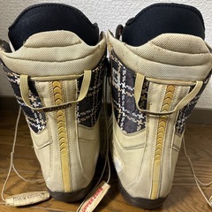 スノーボードブーツの画像