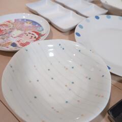 お話中 食器類 たくさん 19点の画像