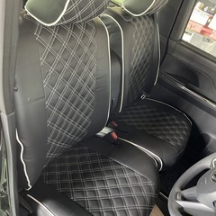 シートカバー取付　持ち込み費用無料