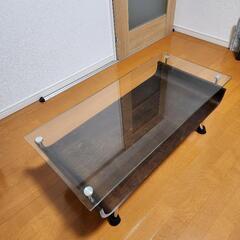 ガラステーブル