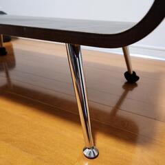 ガラステーブルの画像