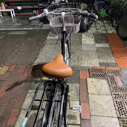 【4774】シティ　andesign  works 27インチ　前タイヤ新品　10,500円（防犯・税込）