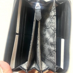 ヴィヴィアン⚫︎超美品⚫︎長財布の画像