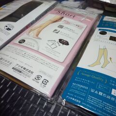 （管理A-9)新品あつぎストッキングと靴下２２~２５㎝まとめ売りの画像