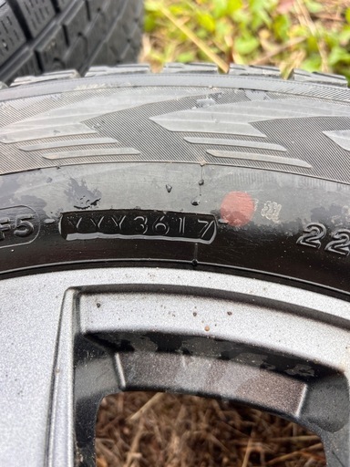 225/65R17YOKOHAMAスタッドレスタイヤとホイール４本セット
