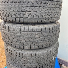 225/65R17YOKOHAMAスタッドレスタイヤとホイール４本セット
の画像