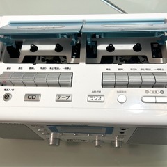 ジャンク　CDダブルラジカセ　マイク２本付きの画像