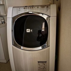 ドラム式洗濯機、新中野、付属品説明書あり、無料
