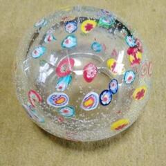 値下げ！トンボ玉入り 吹きガラス の画像