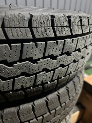 軽トラ　スタッドレス　バリ溝