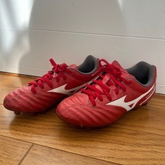 サッカーシューズ　21センチ