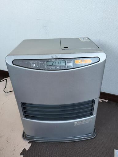 トヨトミ　石油ファンヒーター　LC-32AF   (木造9畳まで／コンクリート12畳まで)