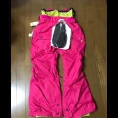 新品タグ付き‼️GOLDWINお洒落スノボ・スキーパンツの画像