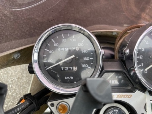 ヤマハ　XJR1200車検2026年6月
まで