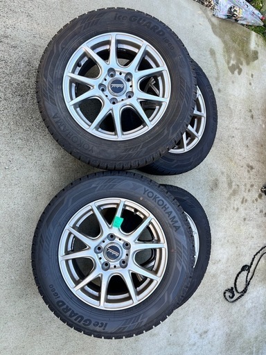 最終値下げ!スタッドレスタイヤ(ホイル付き)195/65R15