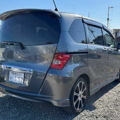 ホンダフリードGエアロLパッケージ車検2年付きの画像