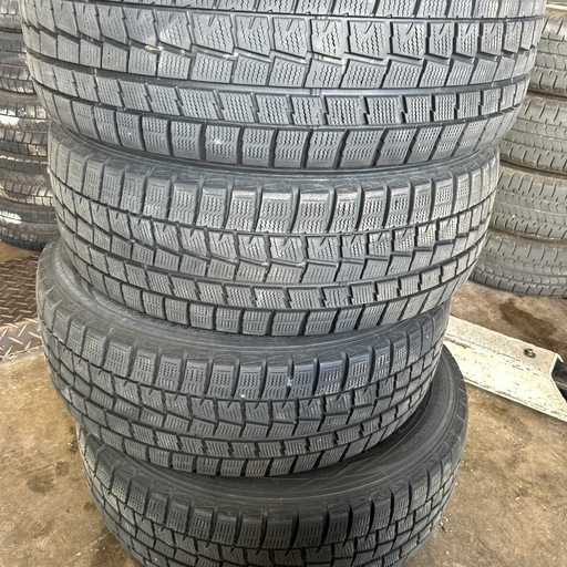 ウインターマックス18年製215/60r17