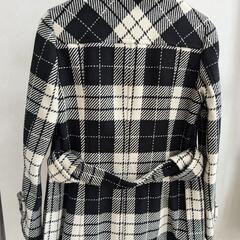未使用品　レディースハーフコートの画像
