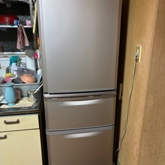 【無料】冷蔵庫　土日で取りに来れる方限定　12/14まで