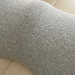 ２８°足まくら の画像