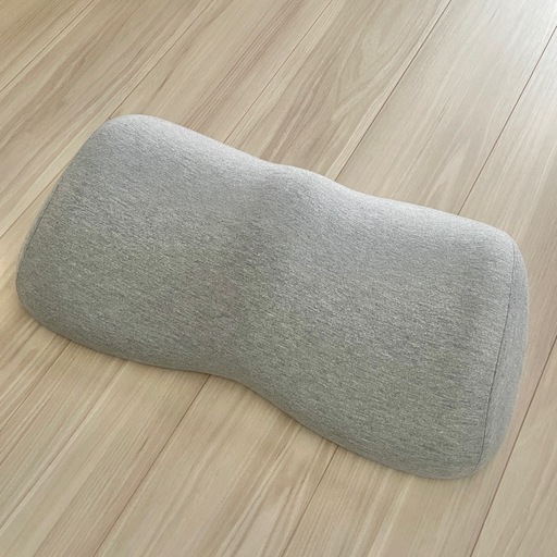２８°足まくら