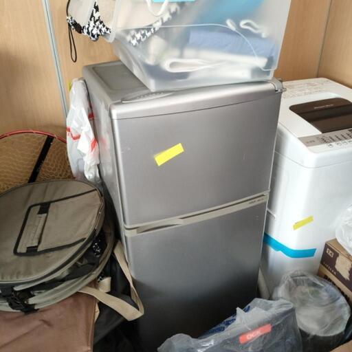 冷蔵庫 AQR-111C