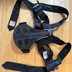 抱っこ紐　ベビービョルン　ベビーキャリアシナジーの画像