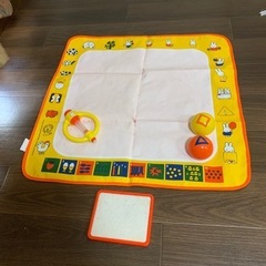 予約済　ミッフィーの水塗り絵セット
