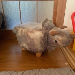 【値下げ中】恐竜 スツール イス オットマンの画像
