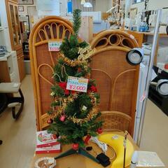 ✨クリスマスツリー✨電池式、光ます。箱あり、イベント、クリスマス、作動確認済みです。【こちらは店舗です。浜村鹿野温泉ICから3分 買取本舗 宮本リサイクル 営業時間9～19時 定休日水曜のみ←連絡できませんm(_ _)m】の画像