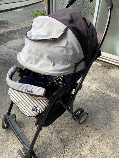 コンビ　ベビーカー　メチャカルハンディ　エッグショックMD