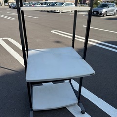 エレコム　パソコンデスク