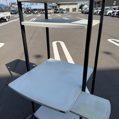 エレコム　パソコンデスクの画像