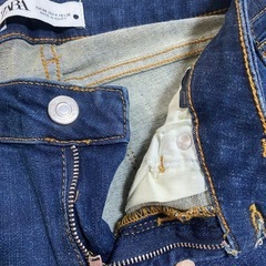 ZARA デニススキニーの画像