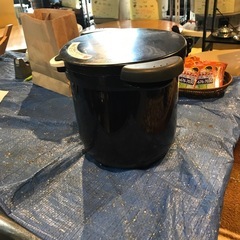 【引き取り限定】中古品　サーモス　真空保温調理器シャトルシェフ　KBG-4500の画像