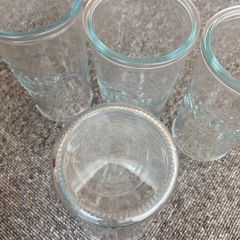 グラス4個の画像