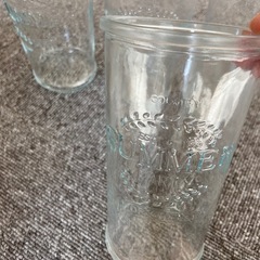 グラス4個の画像