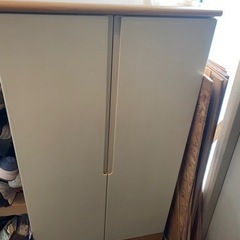 お話中　無料　靴箱