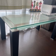 ガラステーブル♡