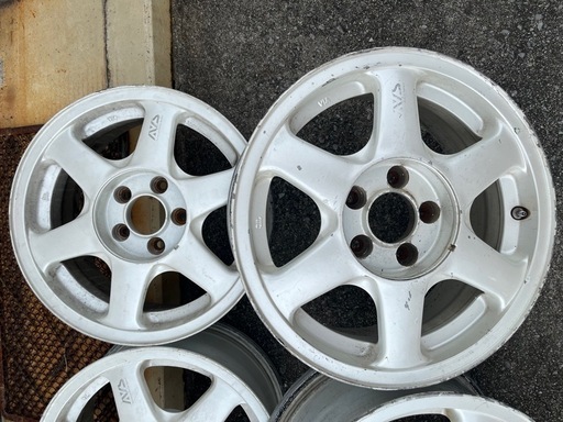 16インチvs-6 4本セット