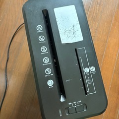 コクヨ家庭用自動シュレッダー の画像