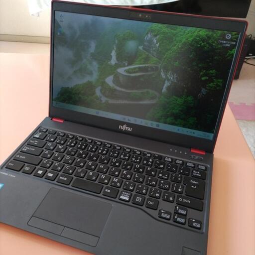 FUJITSU　ノートパソコン