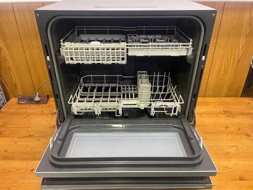 Panasonic パナソニック 食器洗い乾燥機 電気食器洗い乾燥機 食洗機 家庭用 シルバー NP-TZ300-S 2020年製