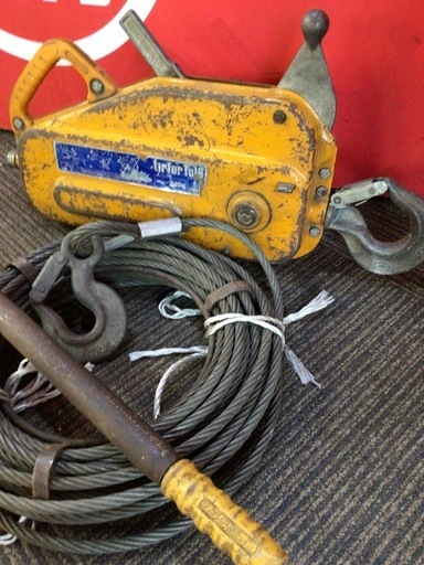 【店頭引取限定】【中古】【現状販売】カツヤマキカイ 万能携帯ウィンチ 44,000円(税込)