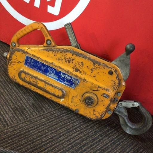 店頭引取限定】【中古】【現状販売】カツヤマキカイ 万能携帯ウィンチ