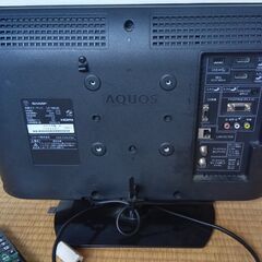 シャープ液晶テレビ 19V型 2015年製 リモコン BCASカードつきの画像