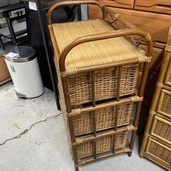 ラタンチェスト　No.15356　スリムタイプ　籐　タンス　衣類収納　【リサイクルショップどりーむ天保山店】の画像